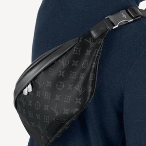 LOUIS VUITTON Monogram Discovery Bum Bag Includes COA